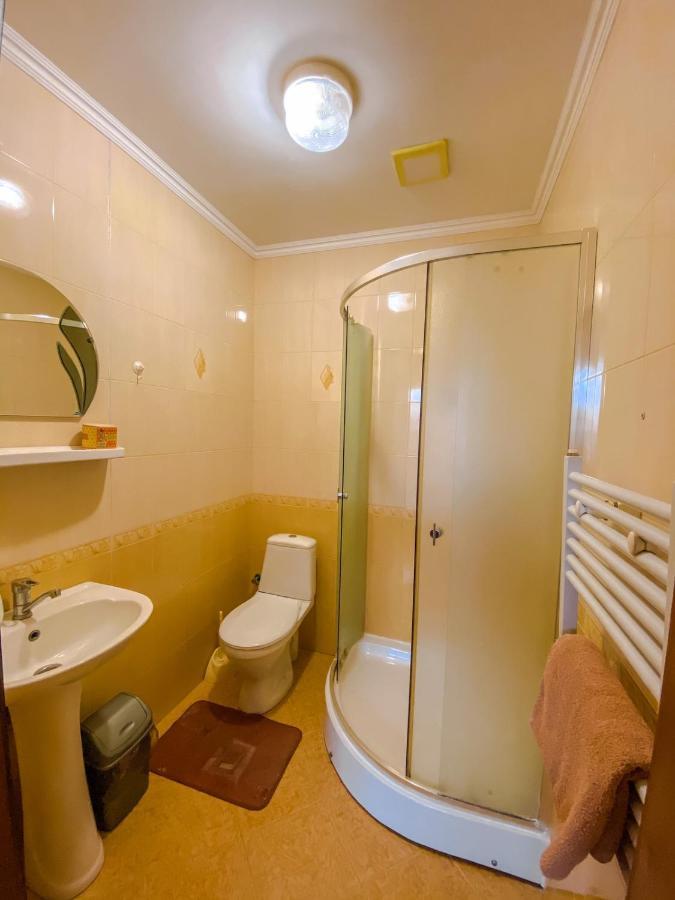 Domashnya Saduba Hotel Mukatjevo Eksteriør billede